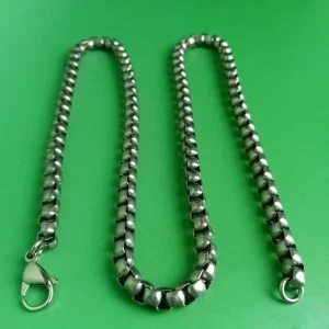 7.0mm Pure Titanium Square Box Chain Necklace - Heavy Duty Jewelry for Men and Women, Durable & Hypoallergenic