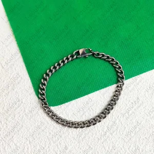 5.5MM Thick Titanium Chain Bracelet Summer Fashion Accessory Sweat And Color Resistant for Everyday Wear