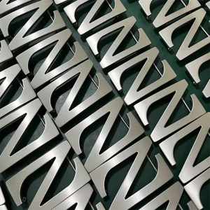 3.5cm/3.8cm pure titanium men's Z-letter business versatile interior belt buckle, anti allergic retro smooth buckle head, lightw